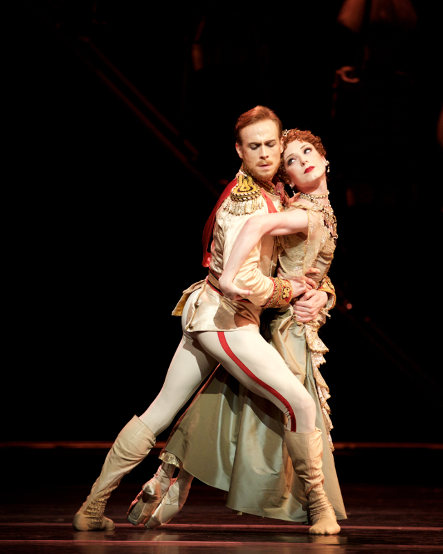 Mayerling, Royal Ballet review 'every ballet fan should see this'